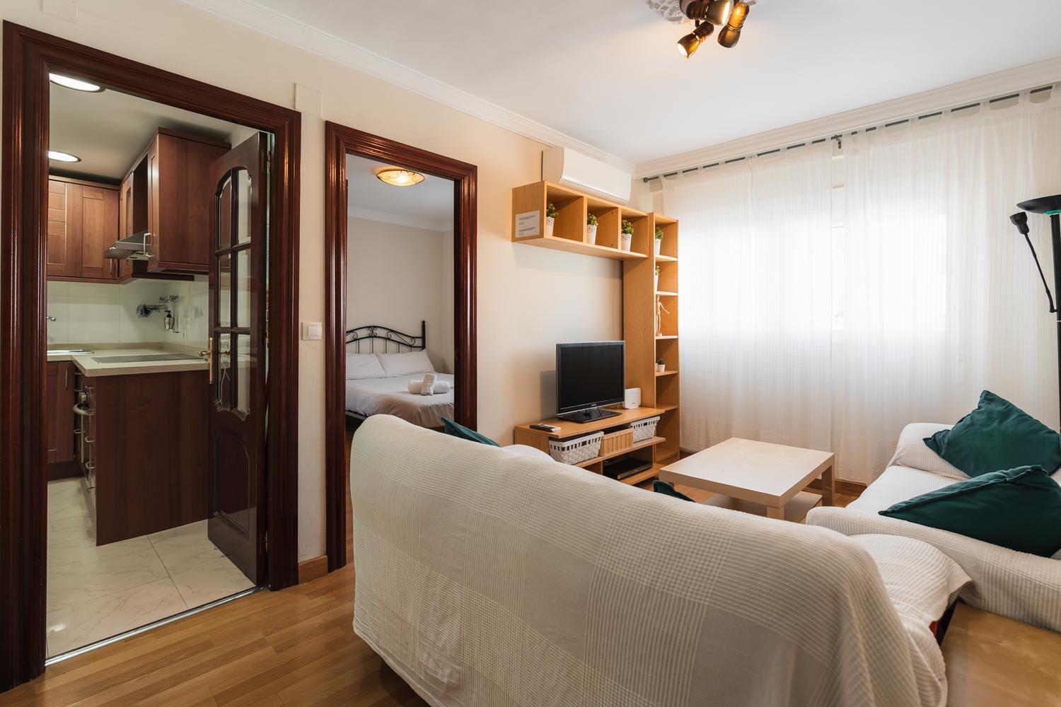 Tuguest Huelin Apartament *